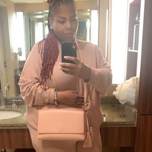 Meet your Posher, Bessie